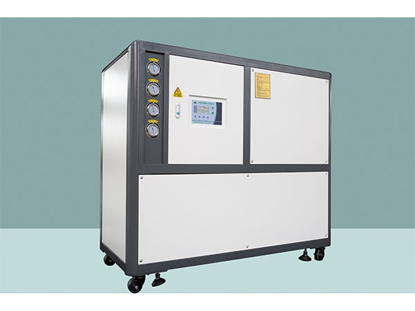 冷水機(jī)組運(yùn)行的9個(gè)參數(shù)與6個(gè)選型因素